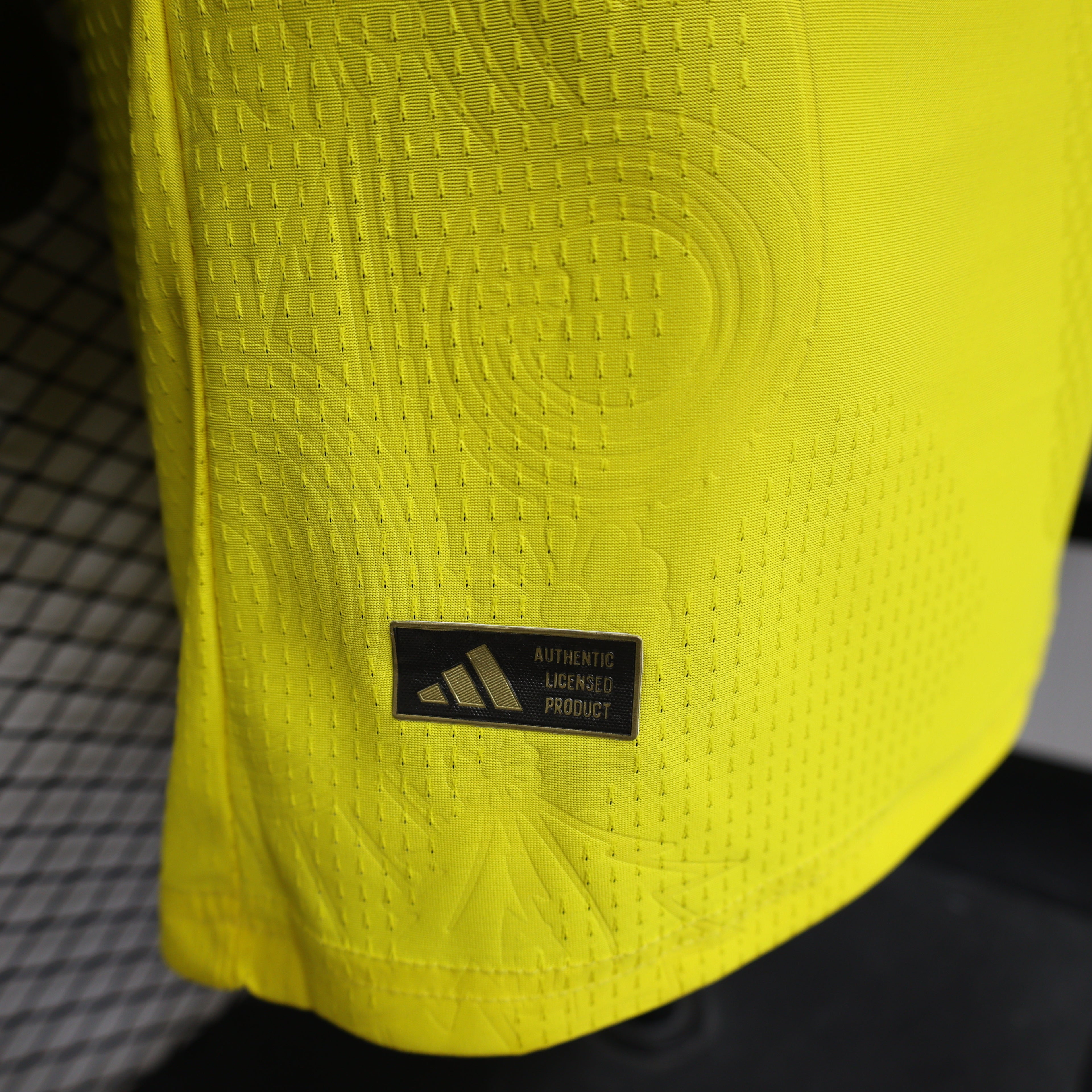 Sweden Home Jersey 26-27