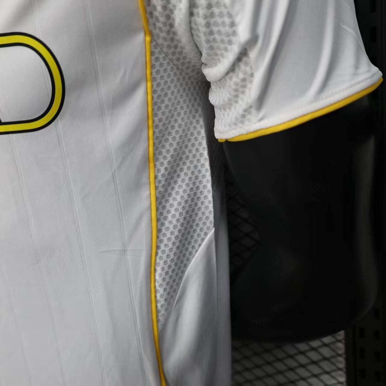 Al Nassr Away Jersey 25-26