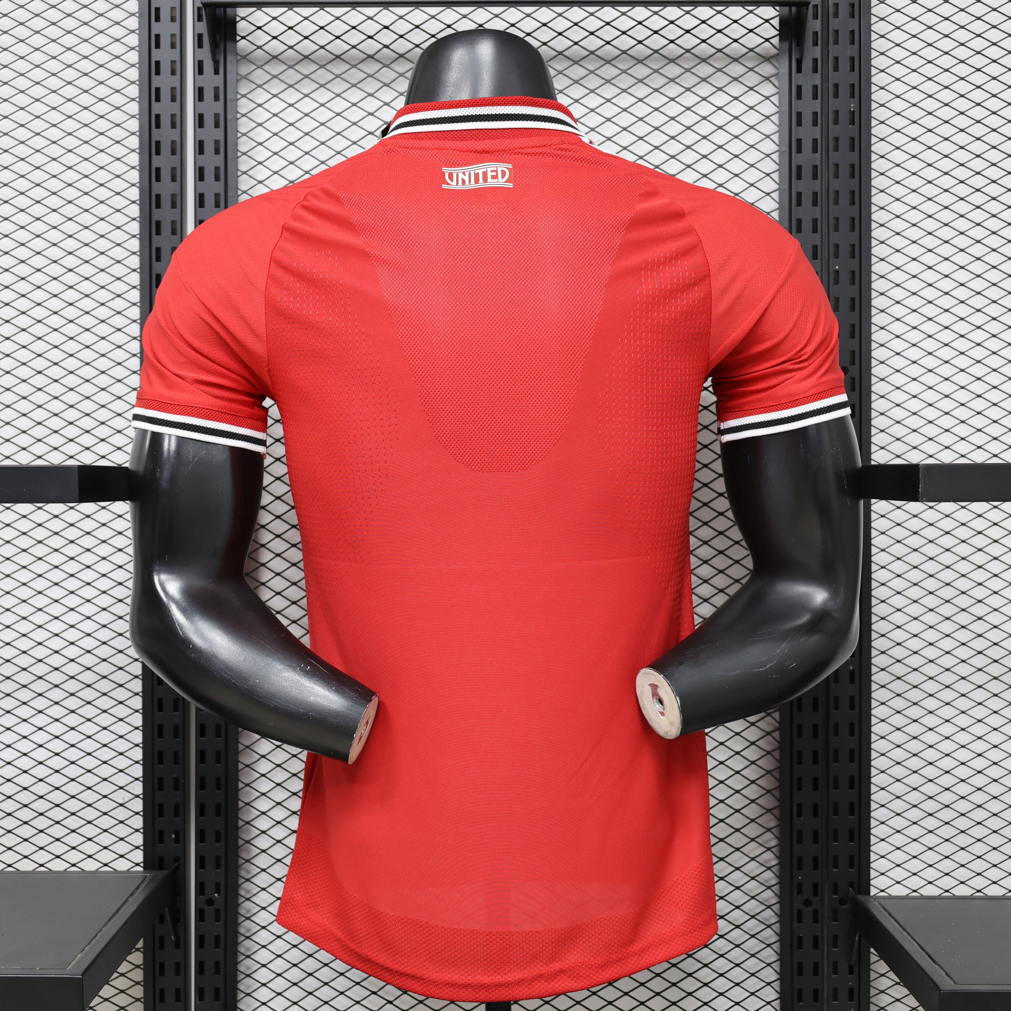 Manchester United Home Jersey 26-27