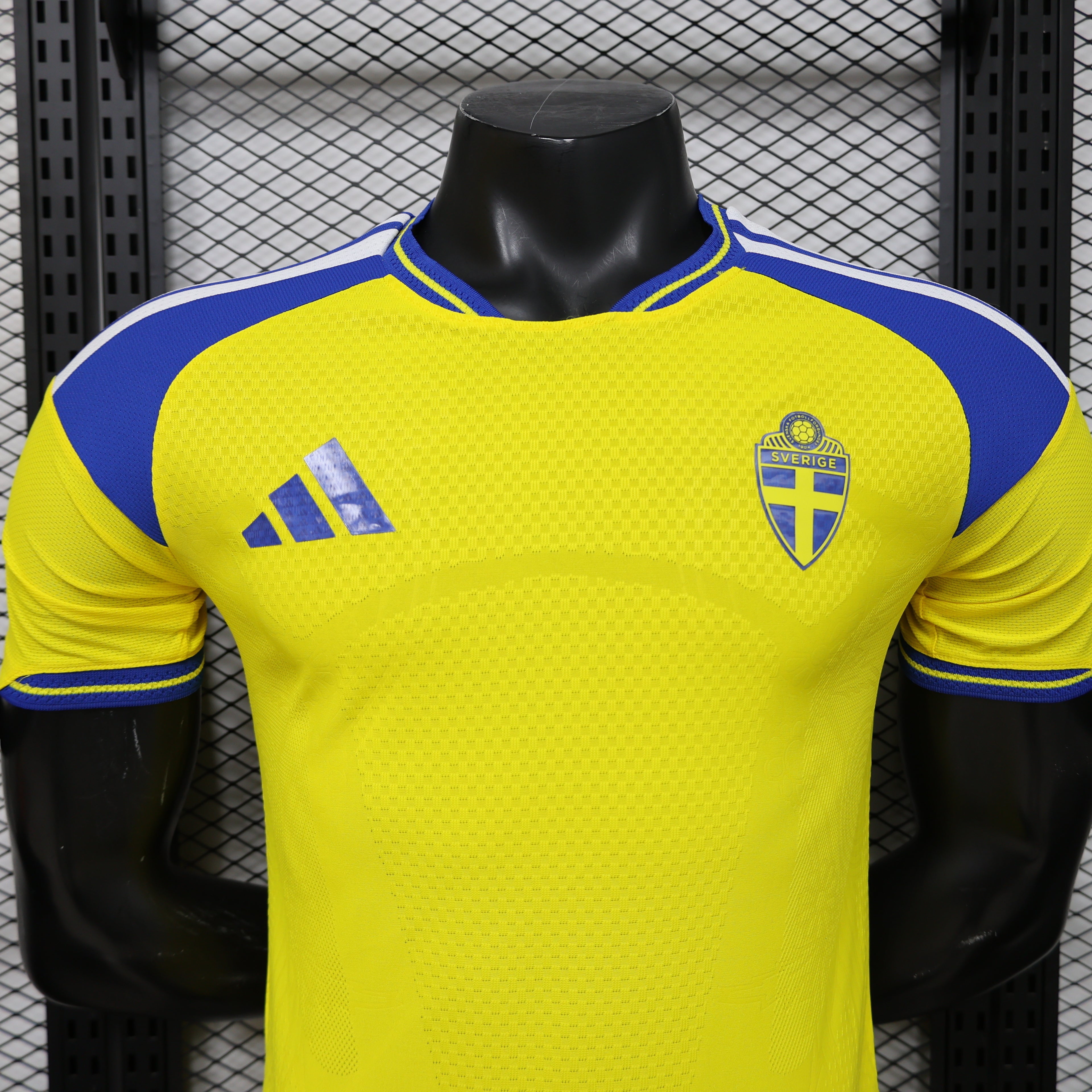 Sweden Home Jersey 26-27