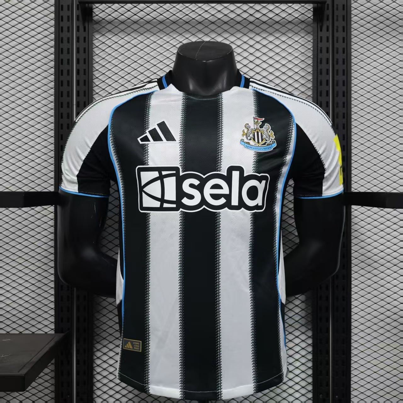 Newcastle United Home Jersey 25-26