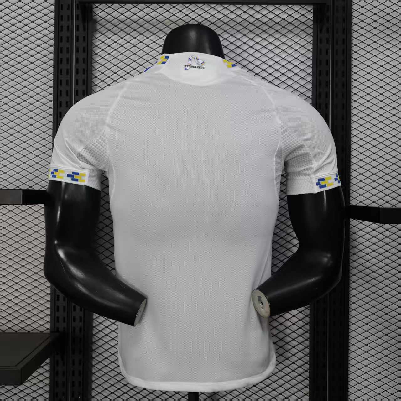 Leeds 25-26 Home Jersey