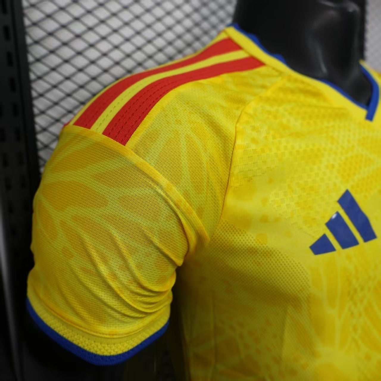 Colombia Home Jersey 26-27