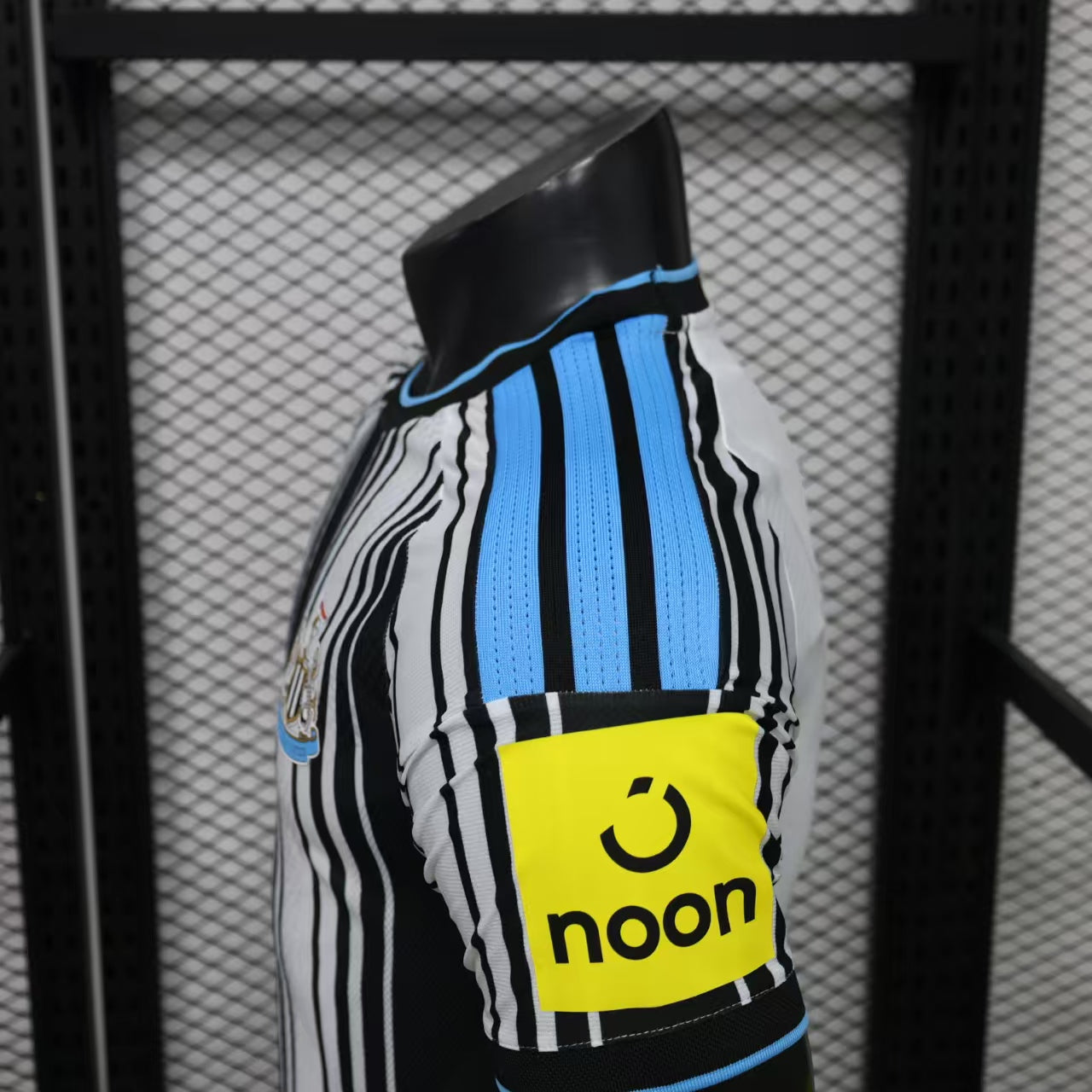 Newcastle United Home Jersey 26-27